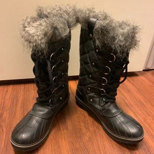 SOREL Joan of Arctic Waterproof Boot - Barely Worn